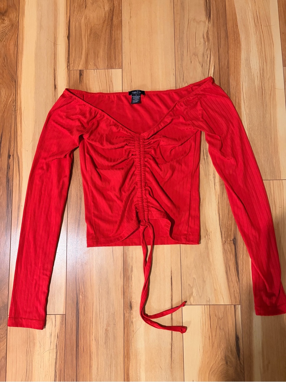 Rue21 Red Ruched Tie-Front Off-Shoulder Crop Top